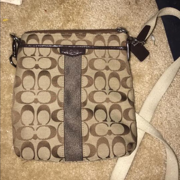 Tan Coach Crossbody Bag - Picture 1 of 5